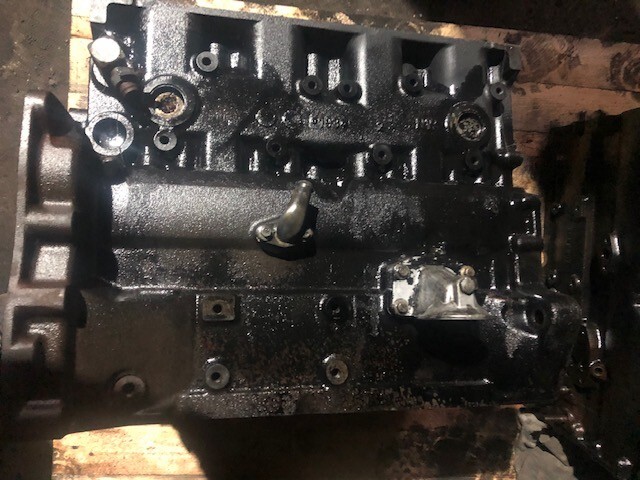 PERKINS 3711h13a/2 Blok Cyli Indeks - Блок циліндрів в категорії Сільськогосподарська техніка: фото 2 PERKINS 3711h13a/2 Blok Cyli Indeks - Блок циліндрів в категорії Сільськогосподарська техніка: фото 2