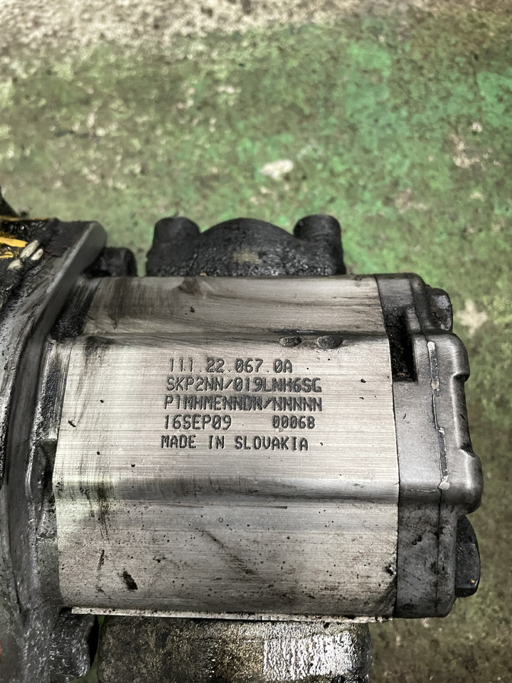Sauer Danfoss - pompa hydrauliczna SKP2NN/019LNH6SG - Гідронасос в категорії Сільськогосподарська техніка: фото 1 Sauer Danfoss - pompa hydrauliczna SKP2NN/019LNH6SG - Гідронасос в категорії Сільськогосподарська техніка: фото 1