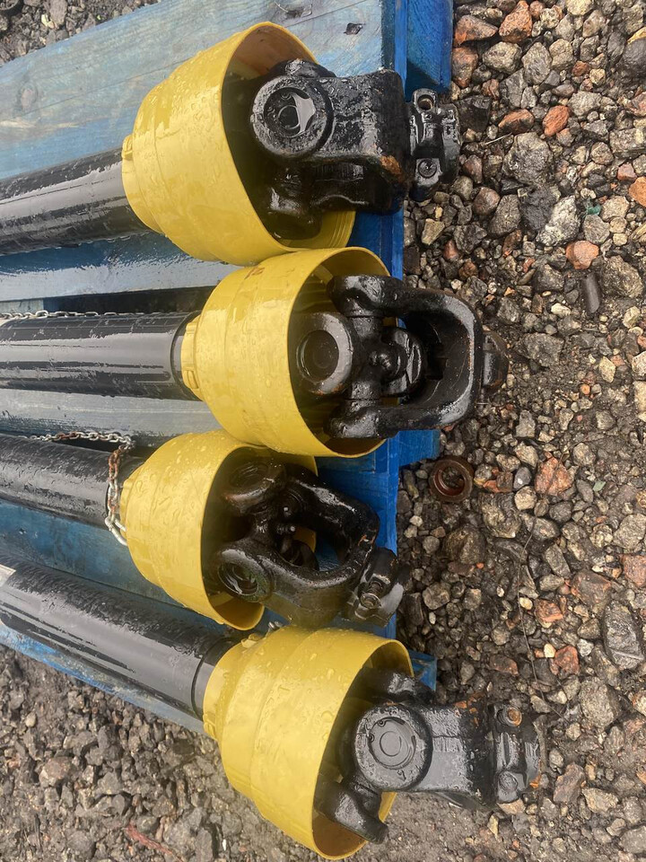 Wał Cardana - Карданний вал в категорії Сільськогосподарська техніка: фото 2 Wał Cardana - Карданний вал в категорії Сільськогосподарська техніка: фото 2