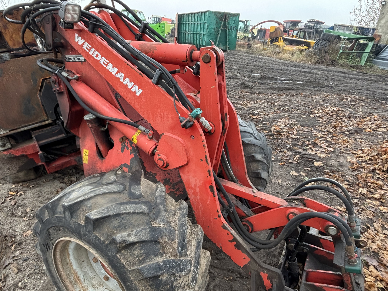 Weidemann 2006 2000rok Most Przedni Most Tylny Zwolnica Zwrotnica Obudowa Zawieszenie - Бортовий редуктор в категорії Сільськогосподарська техніка: фото 1 Weidemann 2006 2000rok Most Przedni Most Tylny Zwolnica Zwrotnica Obudowa Zawieszenie - Бортовий редуктор в категорії Сільськогосподарська техніка: фото 1