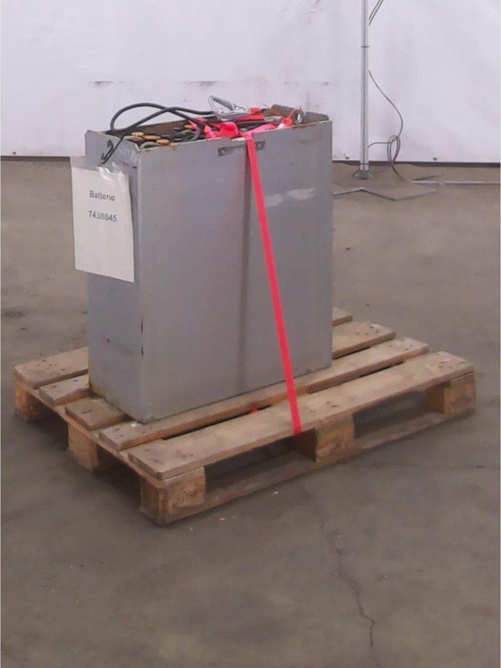 AVB 24V 465Ah - Аккумулятор в категорії Вантажно-розвантажувальна техніка: фото 1 AVB 24V 465Ah - Аккумулятор в категорії Вантажно-розвантажувальна техніка: фото 1