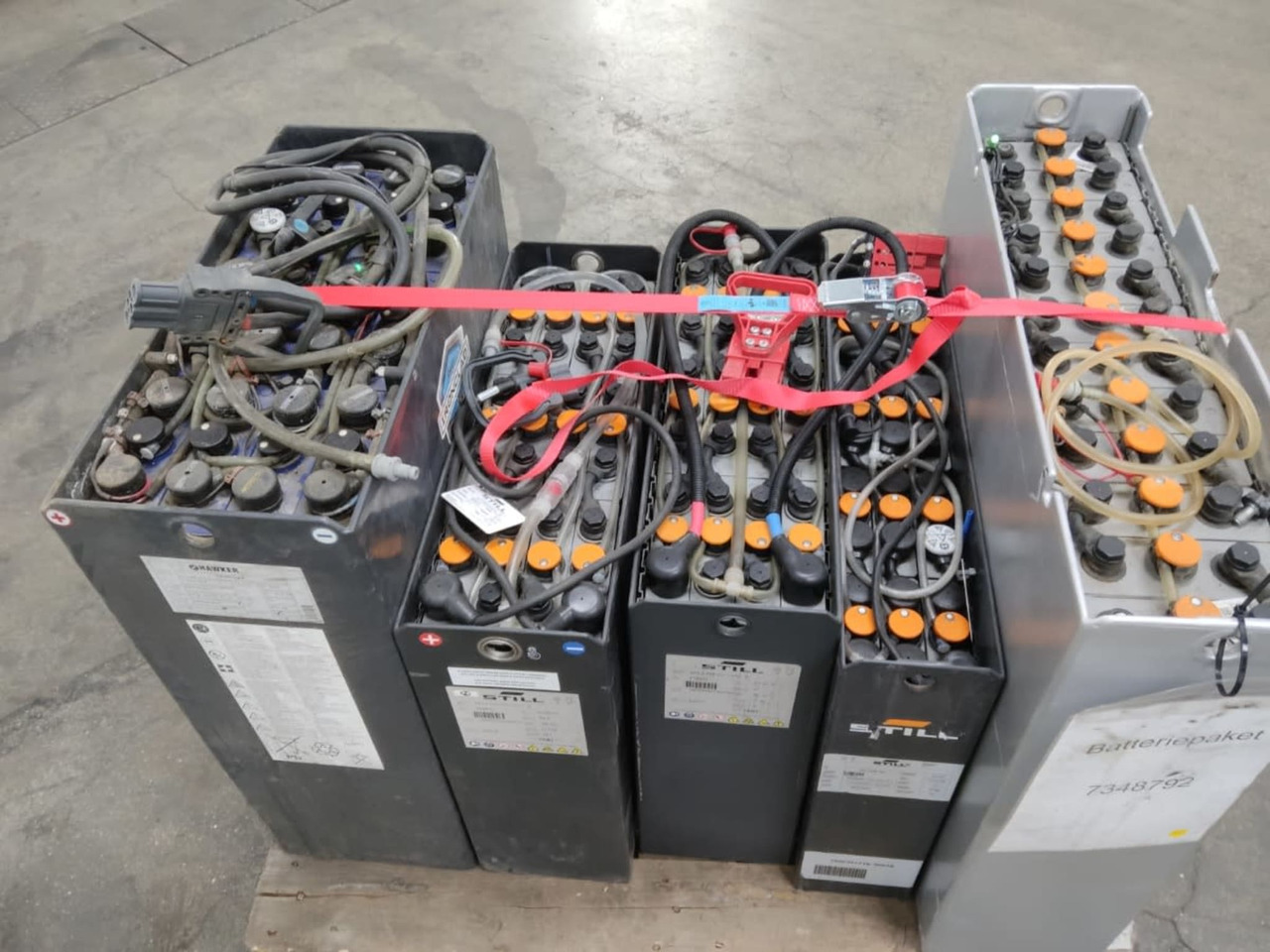 Battery Package 5 pieces - Аккумулятор в категорії Вантажно-розвантажувальна техніка: фото 4 Battery Package 5 pieces - Аккумулятор в категорії Вантажно-розвантажувальна техніка: фото 4