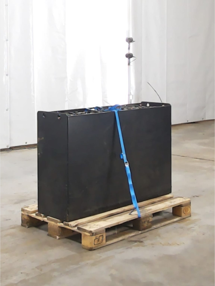 GNB Battery 48V 640Ah - Аккумулятор в категорії Вантажно-розвантажувальна техніка: фото 1 GNB Battery 48V 640Ah - Аккумулятор в категорії Вантажно-розвантажувальна техніка: фото 1