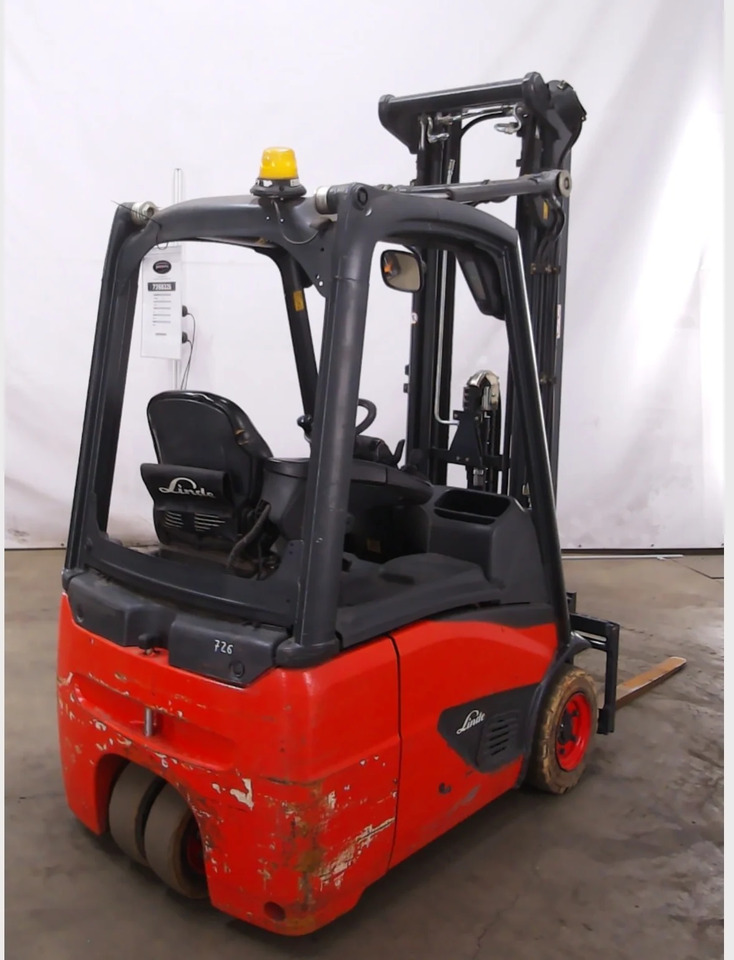 Linde E15 - Електронавантажувач: фото 3 Linde E15 - Електронавантажувач: фото 3