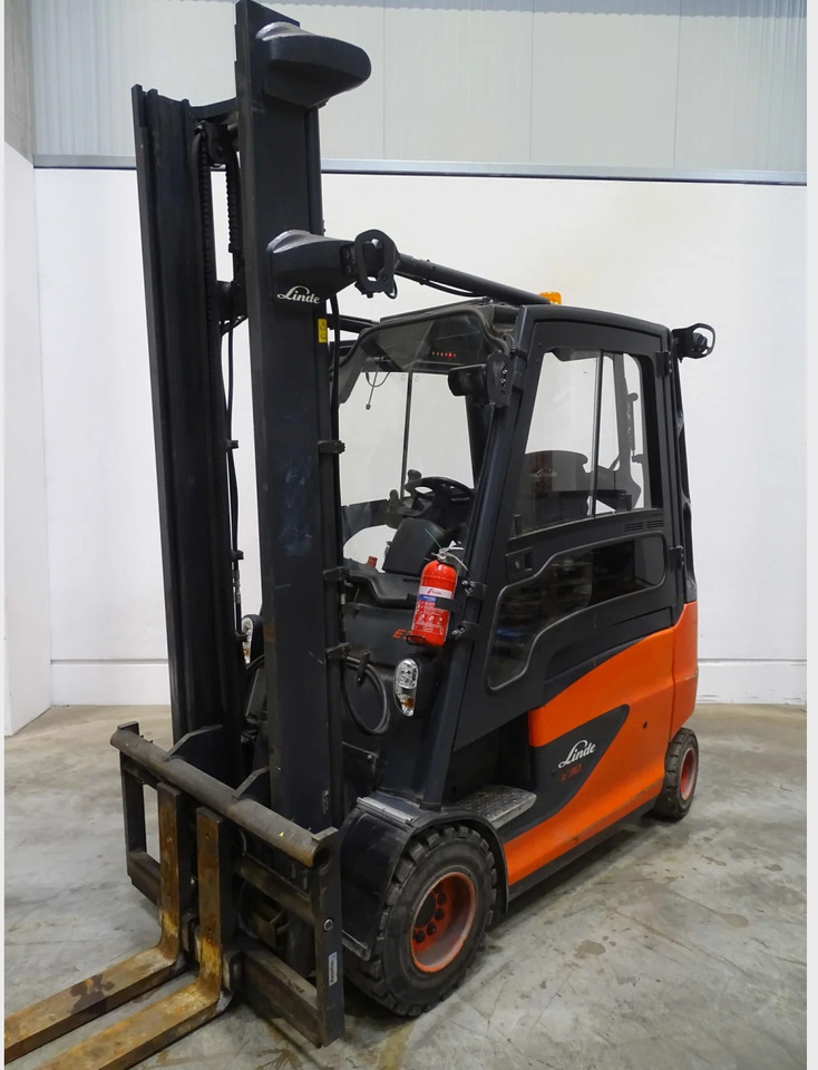 Linde E30 - Електронавантажувач: фото 1 Linde E30 - Електронавантажувач: фото 1