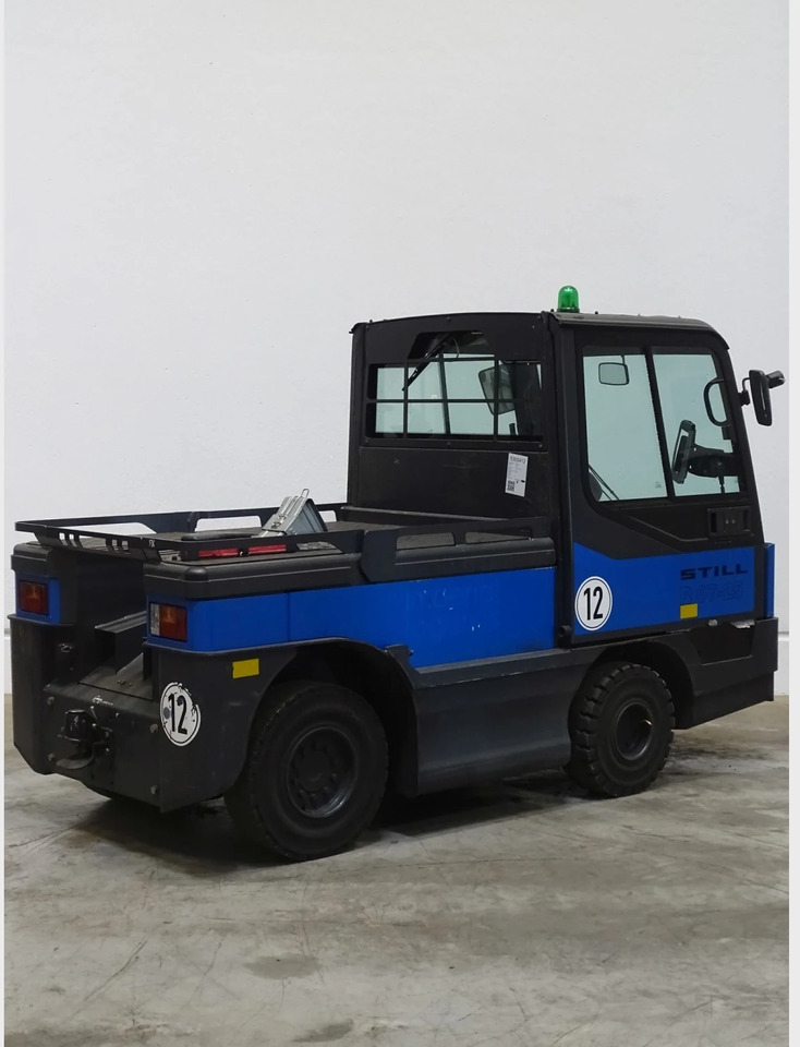 Linde P250 - Складські тягач: фото 2 Linde P250 - Складські тягач: фото 2