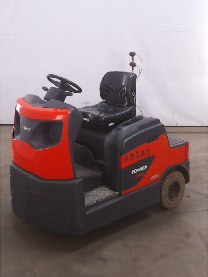 Linde P60 - Складські тягач: фото 1 Linde P60 - Складські тягач: фото 1