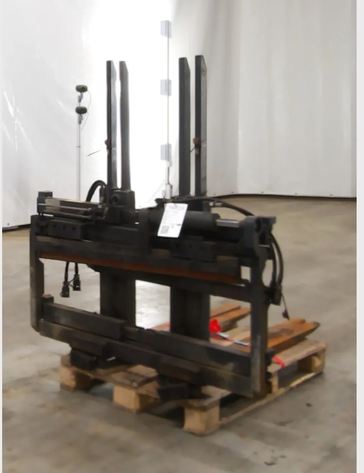 Stabau S7 DPK 25-S-BR012 - Навісне обладнання в категорії Вантажно-розвантажувальна техніка: фото 2 Stabau S7 DPK 25-S-BR012 - Навісне обладнання в категорії Вантажно-розвантажувальна техніка: фото 2