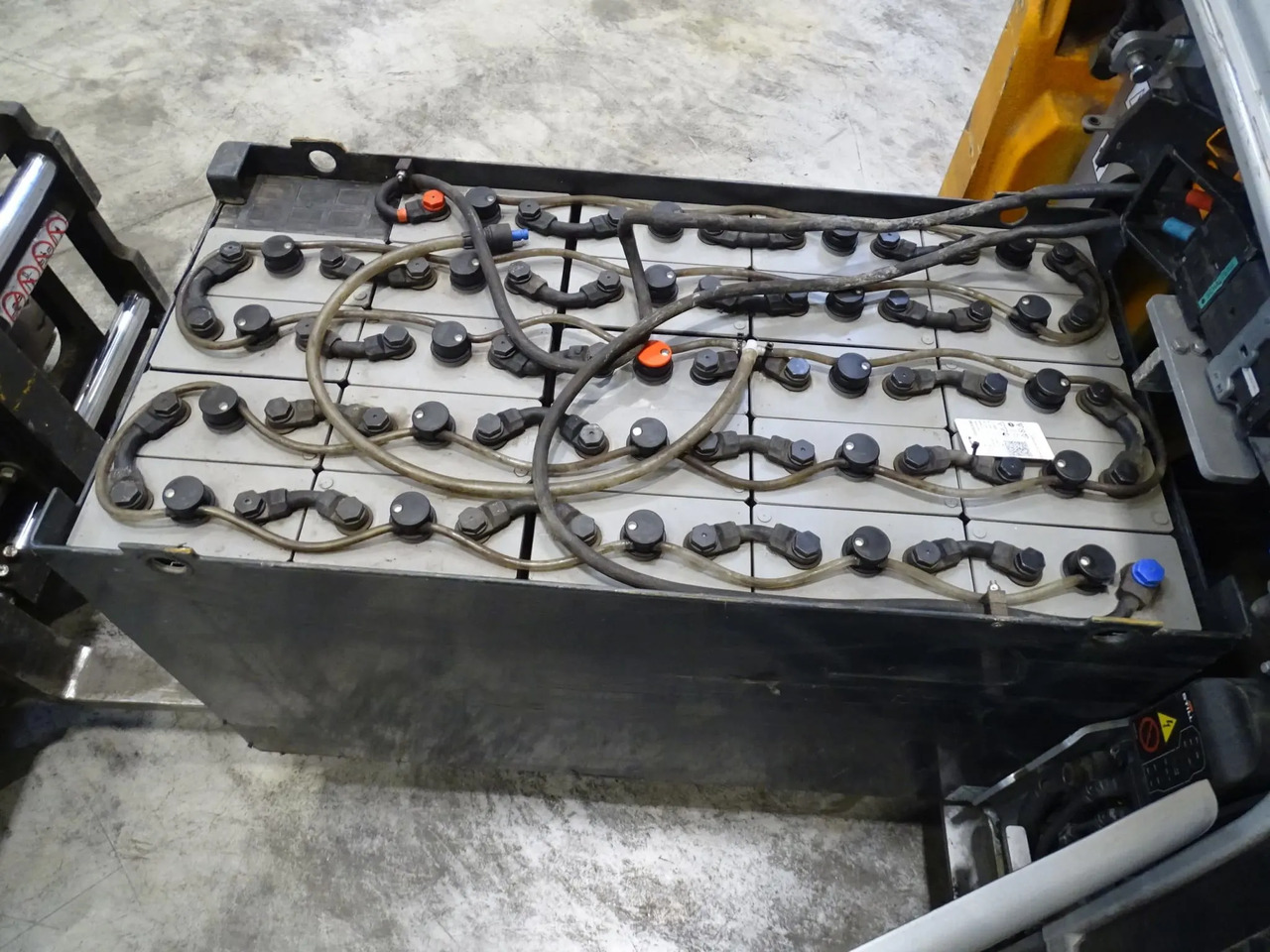 STILL RX20-16C - Електронавантажувач: фото 4 STILL RX20-16C - Електронавантажувач: фото 4