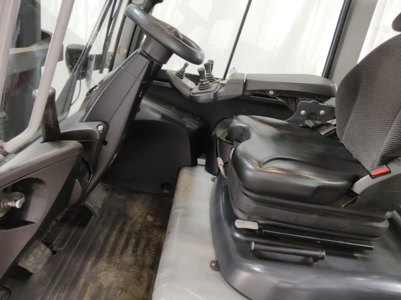 STILL RX60-70 - Електронавантажувач: фото 3 STILL RX60-70 - Електронавантажувач: фото 3