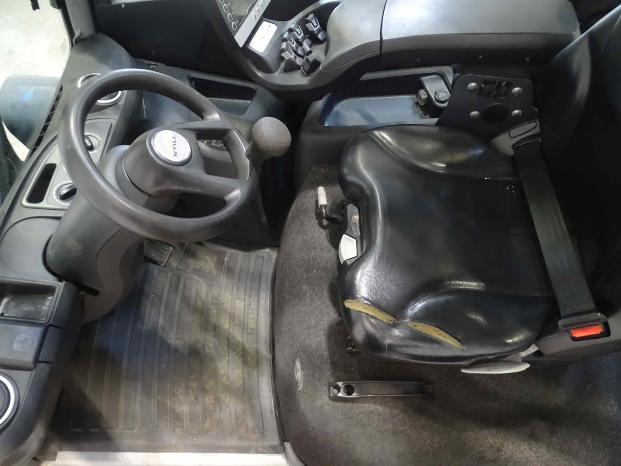 STILL RX70-25 - Дизельний навантажувач: фото 3 STILL RX70-25 - Дизельний навантажувач: фото 3