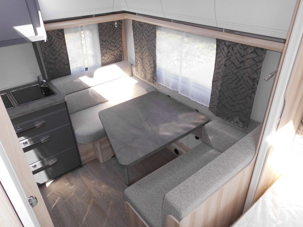 Hobby De Luxe 400 SFe 2025 1500kg. Hobby De Luxe 400 SFe Lagerabverkauf! - Причіп дача: фото 5 Hobby De Luxe 400 SFe 2025 1500kg. Hobby De Luxe 400 SFe Lagerabverkauf! - Причіп дача: фото 5