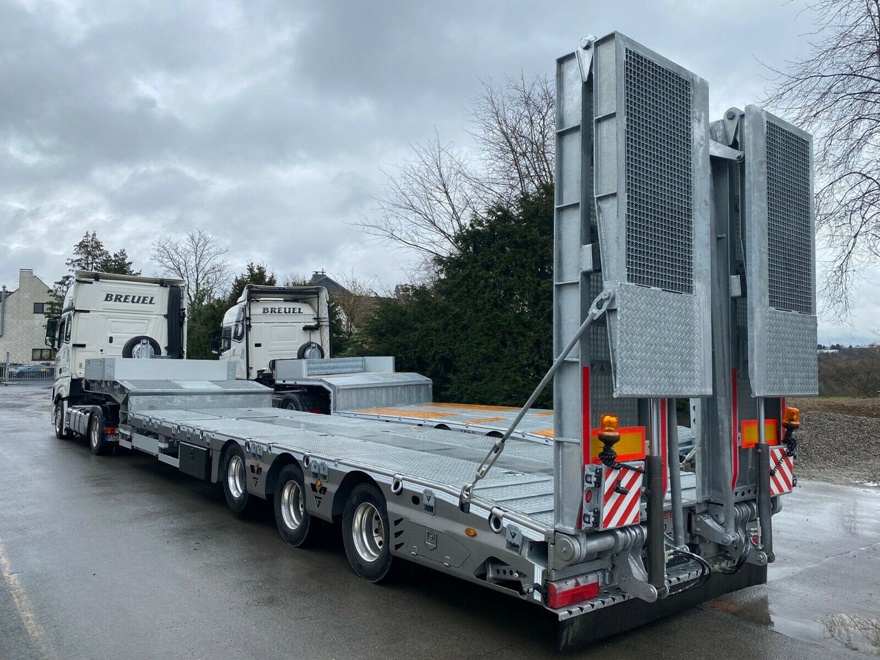 VEGA Verzinkt+LIFT+LENKACHSE+LED - Низькорамна платформа напівпричіп: фото 5 VEGA Verzinkt+LIFT+LENKACHSE+LED - Низькорамна платформа напівпричіп: фото 5