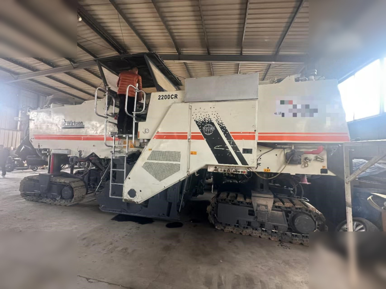 2004 WIRTGEN W2200 CR - Дорожня фреза: фото 1 2004 WIRTGEN W2200 CR - Дорожня фреза: фото 1