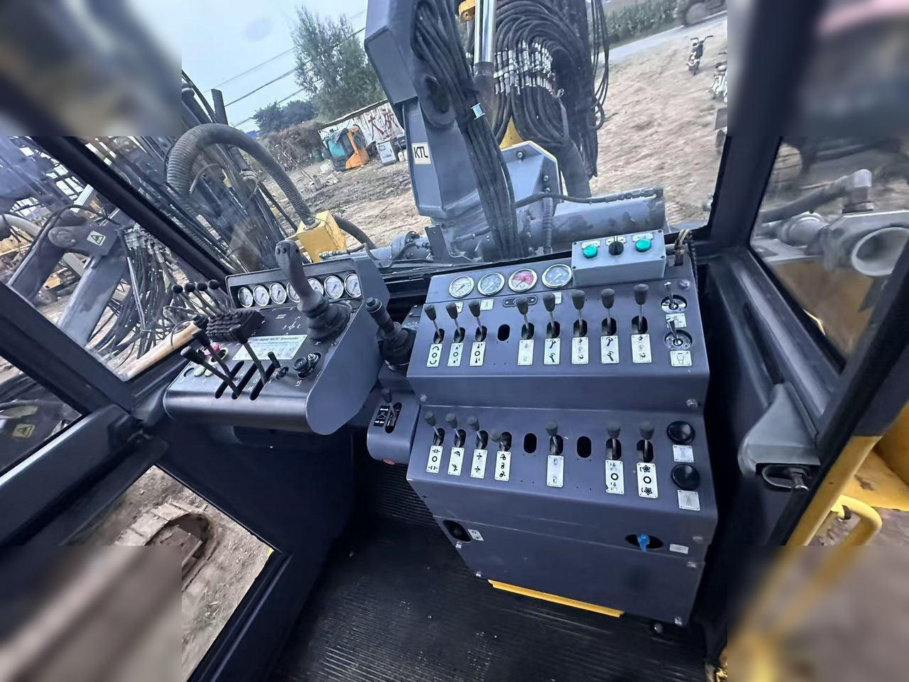 2008 ATLAS COPCO BOLTEC LC - Установка для горизонтального буріння: фото 4 2008 ATLAS COPCO BOLTEC LC - Установка для горизонтального буріння: фото 4