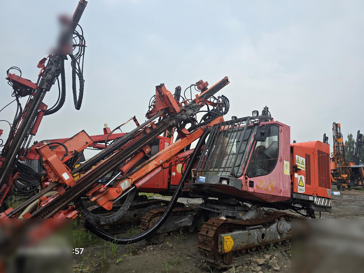 2010 SANDVIK DX700 - Бурова установка: фото 2 2010 SANDVIK DX700 - Бурова установка: фото 2