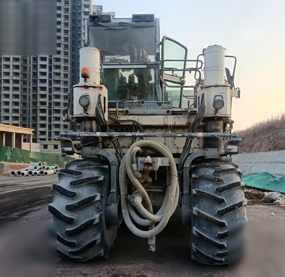 2016 WIRTGEN WR2500S - Cтабілізатор грунту: фото 4 2016 WIRTGEN WR2500S - Cтабілізатор грунту: фото 4