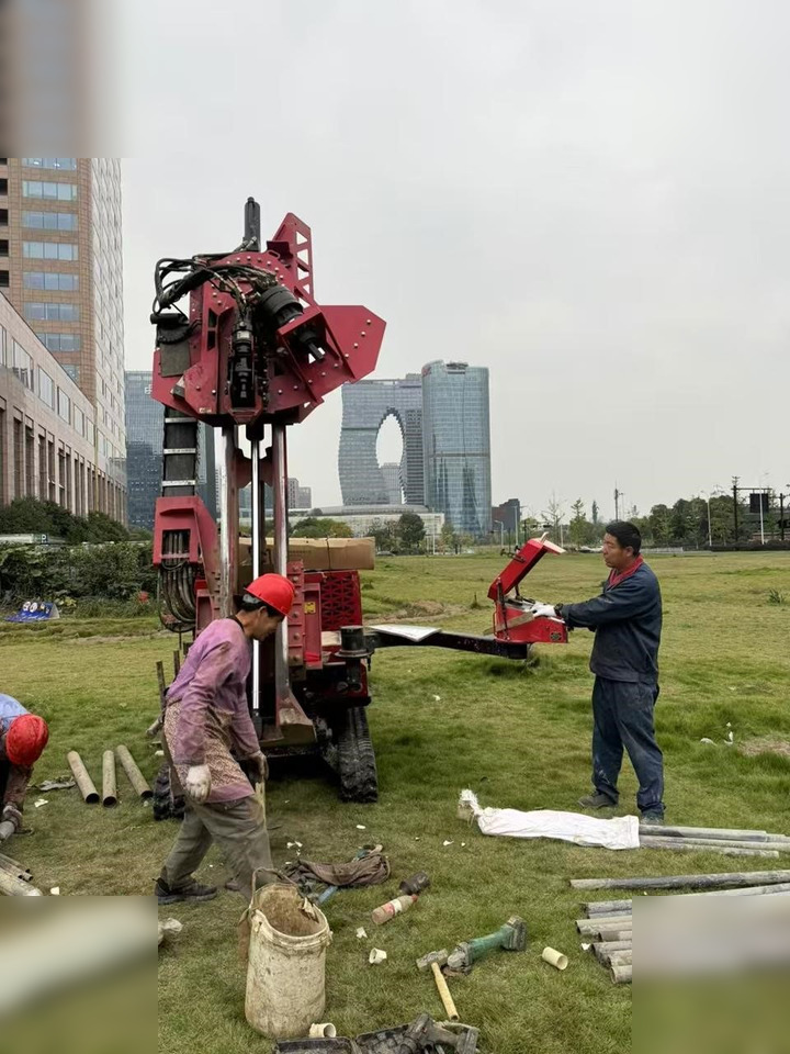 2021 AMS 9410VTR POWER PROBE - Бурова установка: фото 4 2021 AMS 9410VTR POWER PROBE - Бурова установка: фото 4