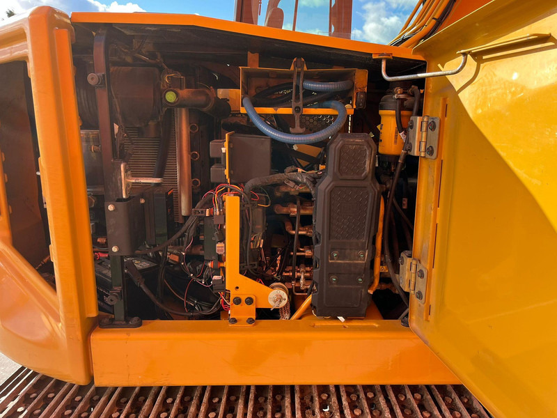 Гусеничний екскаватор Caterpillar 310-07 + 2 BUCKETS / ROTOTILT / AC / CENTRAL LUBRICATION: фото 17 Гусеничний екскаватор Caterpillar 310-07 + 2 BUCKETS / ROTOTILT / AC / CENTRAL LUBRICATION: фото 17