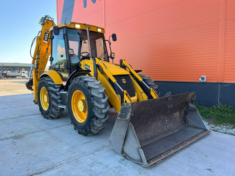 JCB 4 CX 4x4 - Екскаватор-навантажувач: фото 4 JCB 4 CX 4x4 - Екскаватор-навантажувач: фото 4