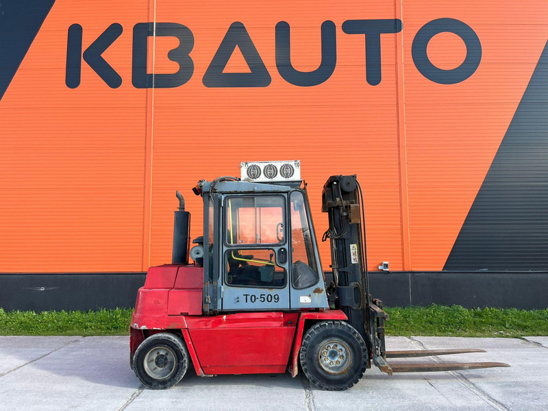 Kalmar DCD 50-6H Rated capacity: 5000 kg / Lifting height: 4000 mm - Дизельний навантажувач: фото 5 Kalmar DCD 50-6H Rated capacity: 5000 kg / Lifting height: 4000 mm - Дизельний навантажувач: фото 5