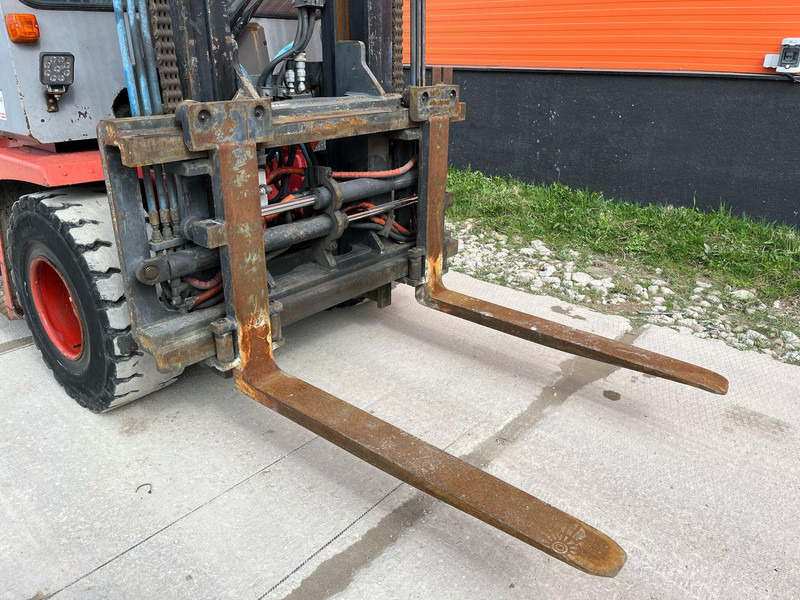 Дизельний навантажувач Kalmar DCE 50-6 HM: фото 11 Дизельний навантажувач Kalmar DCE 50-6 HM: фото 11