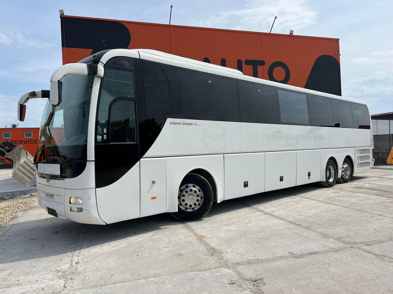 MAN R 08 Lion`s Coach EURO 6 / 59 SEATS / AC / AUXILIARY HEATING / WC / 2x FRIDGE - Туристичний автобус: фото 3 MAN R 08 Lion`s Coach EURO 6 / 59 SEATS / AC / AUXILIARY HEATING / WC / 2x FRIDGE - Туристичний автобус: фото 3