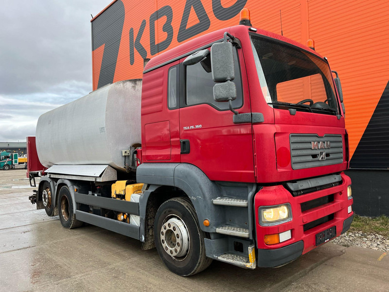 MAN TGA 26.360 6X2 Schäfer SRH 10000 / 3105 hours - Вантажівка цистерна: фото 3 MAN TGA 26.360 6X2 Schäfer SRH 10000 / 3105 hours - Вантажівка цистерна: фото 3