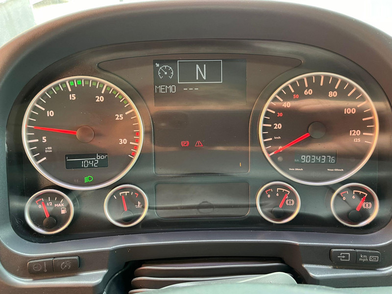 Бортова вантажівка/ Платформа, Вантажівка з маніпулятором MAN TGL 8.180 4x2 PK 4200 YEAR 2013 / PLATFORM L=3710 mm: фото 18