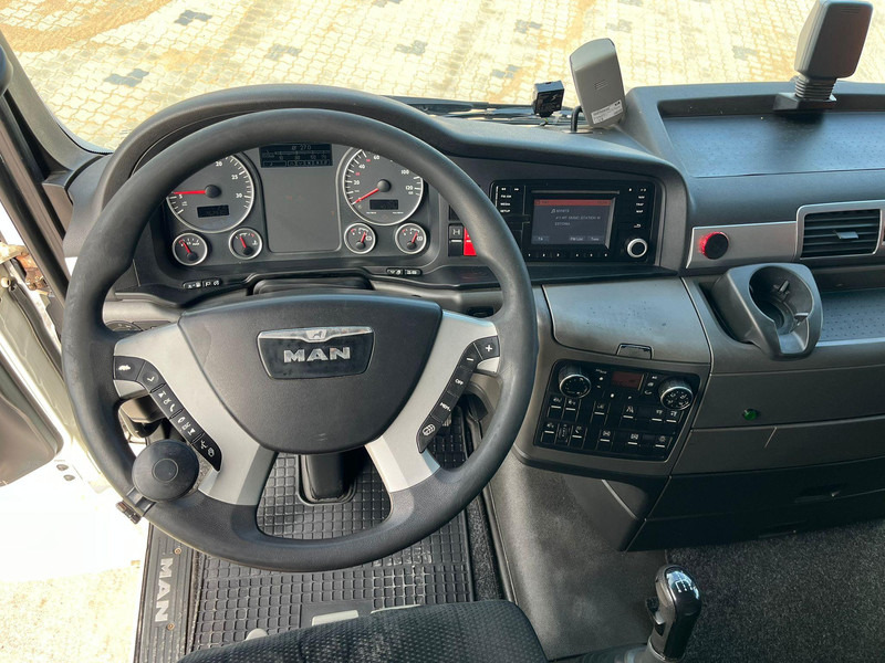 Тентована вантажівка MAN TGX 26.440 6x2 BDF / BOX L=7430 mm: фото 16