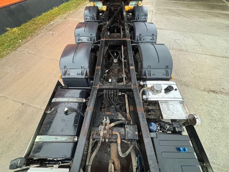 Самоскид вантажівка MAN TGX 35.480 8x4*4 BOX L=6900 mm: фото 13 Самоскид вантажівка MAN TGX 35.480 8x4*4 BOX L=6900 mm: фото 13