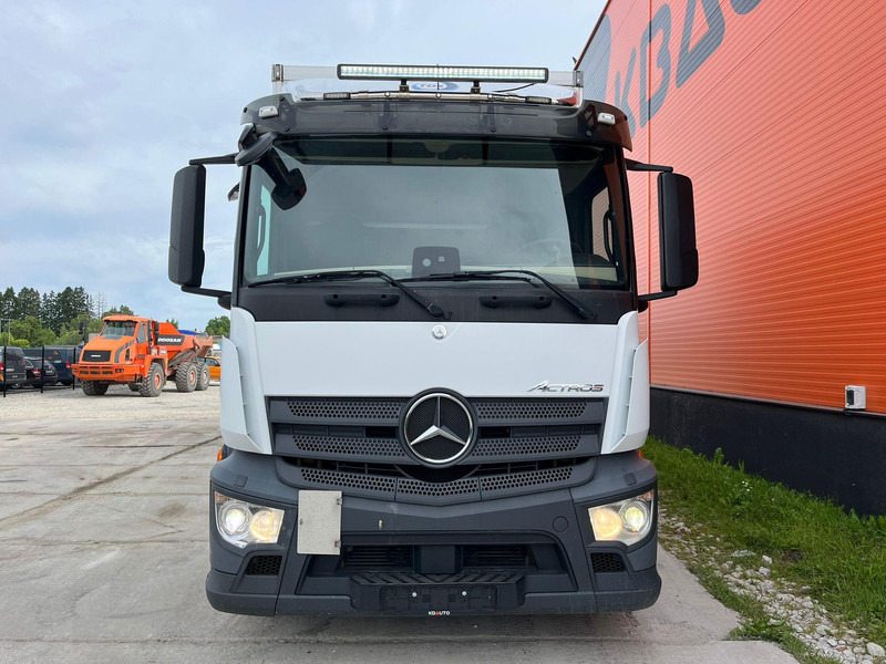 Mercedes-Benz Actros 1827 4x2 TK UT SPECTRUM / BOX L=8429 mm - Рефрижератор вантажівка: фото 2 Mercedes-Benz Actros 1827 4x2 TK UT SPECTRUM / BOX L=8429 mm - Рефрижератор вантажівка: фото 2