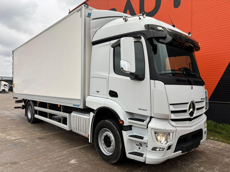 Mercedes-Benz Actros 1832 4x2 BOX L=7782 mm - Вантажівка з закритим кузовом: фото 3 Mercedes-Benz Actros 1832 4x2 BOX L=7782 mm - Вантажівка з закритим кузовом: фото 3