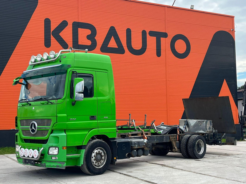 Mercedes-Benz Actros 1832 4x2 V6 ENGINE / CHASSIS L=7100 mm - Вантажівка шасі: фото 1 Mercedes-Benz Actros 1832 4x2 V6 ENGINE / CHASSIS L=7100 mm - Вантажівка шасі: фото 1