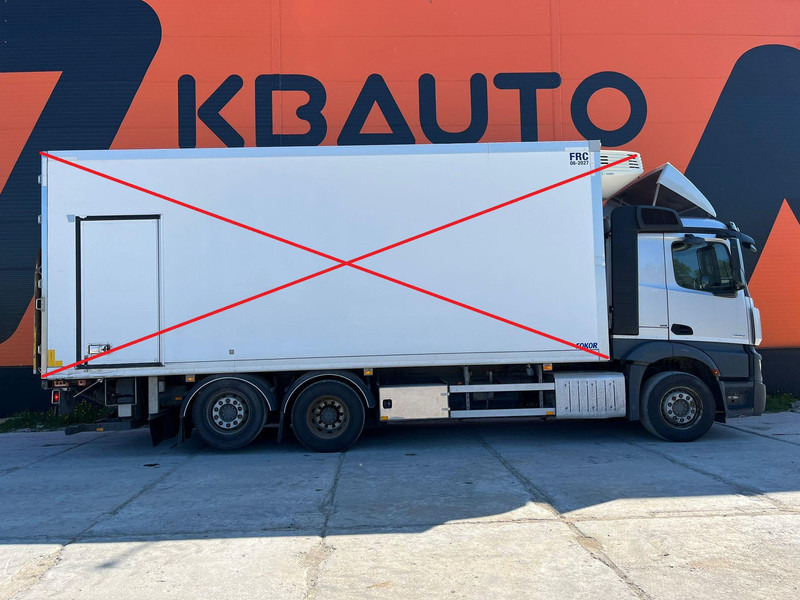 Mercedes-Benz Actros 2551 6x2 FOR SALE AS CHASSIS / CHASSIS L=7600 mm - Вантажівка шасі: фото 4 Mercedes-Benz Actros 2551 6x2 FOR SALE AS CHASSIS / CHASSIS L=7600 mm - Вантажівка шасі: фото 4