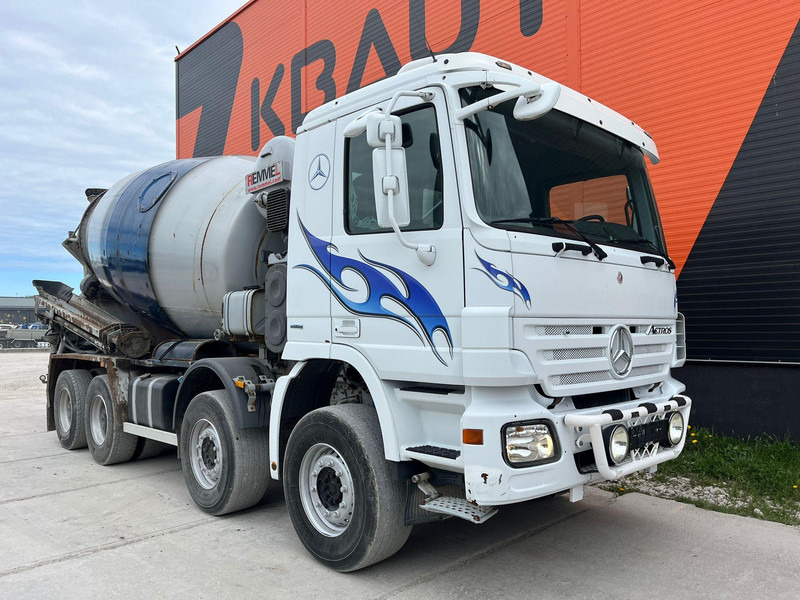 Mercedes-Benz Actros 3241 8x4 MSM 9M 10m3 / FULL STEEL / HUB REDUCTION / CHUTE - Автобетонозмішувач: фото 4 Mercedes-Benz Actros 3241 8x4 MSM 9M 10m3 / FULL STEEL / HUB REDUCTION / CHUTE - Автобетонозмішувач: фото 4