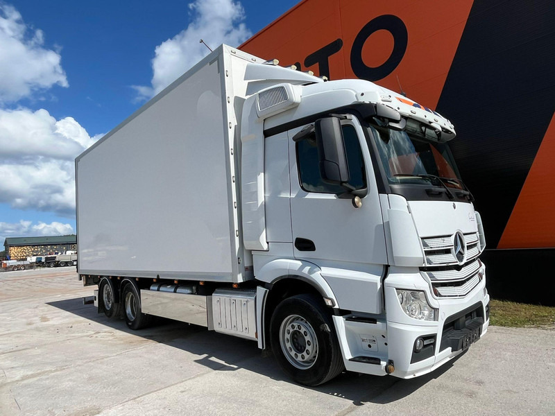 Mercedes-Benz Actros 6x2*4 BOX L=7401mm - Вантажівка з закритим кузовом: фото 4 Mercedes-Benz Actros 6x2*4 BOX L=7401mm - Вантажівка з закритим кузовом: фото 4