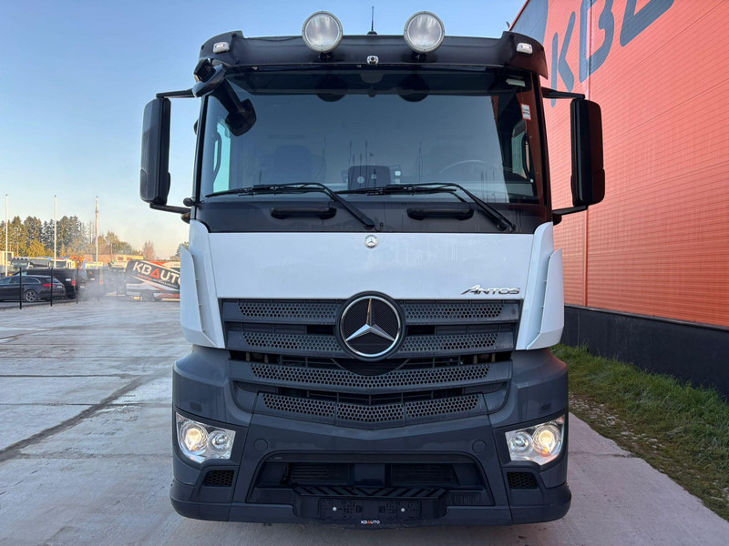 Mercedes-Benz Antos 2545 6x2*4 SUPRA 850 / BOX L=9489 mm / LOW MILEAGE ! - Рефрижератор вантажівка: фото 2 Mercedes-Benz Antos 2545 6x2*4 SUPRA 850 / BOX L=9489 mm / LOW MILEAGE ! - Рефрижератор вантажівка: фото 2