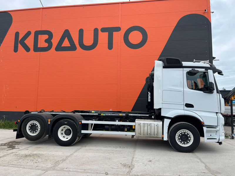Mercedes-Benz Arocs 2542 6x2*4 JOAB 20 ton / L=5400 mm - Гаковий мультиліфт вантажівка: фото 5 Mercedes-Benz Arocs 2542 6x2*4 JOAB 20 ton / L=5400 mm - Гаковий мультиліфт вантажівка: фото 5