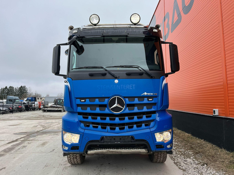 Mercedes-Benz Arocs 3251 8x4 RETARDER / FULL STEEL / BOX L=5605 mm - Самоскид вантажівка: фото 3 Mercedes-Benz Arocs 3251 8x4 RETARDER / FULL STEEL / BOX L=5605 mm - Самоскид вантажівка: фото 3