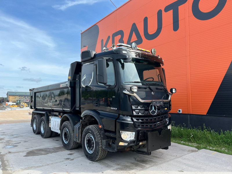 Mercedes-Benz Arocs 3253 8x4 2019 - Самоскид вантажівка: фото 4 Mercedes-Benz Arocs 3253 8x4 2019 - Самоскид вантажівка: фото 4