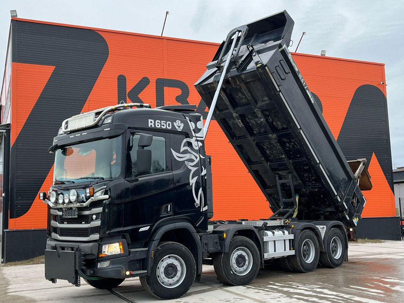 Scania R 650 8x4 FRONT PLOW EQUIPMENT / FULL STEEL / HUB REDUCTION / WEBASTO - Самоскид вантажівка: фото 3 Scania R 650 8x4 FRONT PLOW EQUIPMENT / FULL STEEL / HUB REDUCTION / WEBASTO - Самоскид вантажівка: фото 3