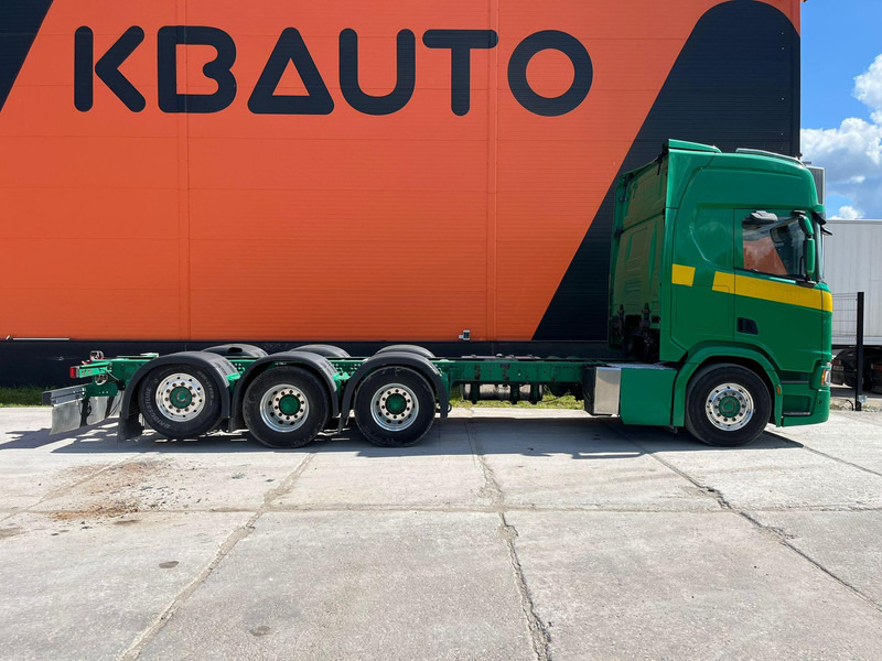 Scania R500 8x4*4 9 TON FRONT AXLE / PTO / RETARDER / CHASSIS L=7420 mm - Вантажівка шасі: фото 5 Scania R500 8x4*4 9 TON FRONT AXLE / PTO / RETARDER / CHASSIS L=7420 mm - Вантажівка шасі: фото 5