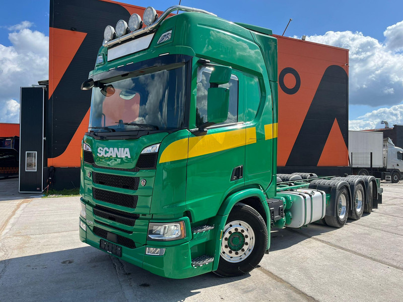 Scania R500 8x4*4 9 TON FRONT AXLE / PTO / RETARDER / CHASSIS L=7420 mm - Вантажівка шасі: фото 2 Scania R500 8x4*4 9 TON FRONT AXLE / PTO / RETARDER / CHASSIS L=7420 mm - Вантажівка шасі: фото 2