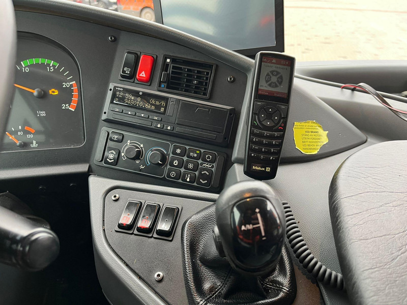 Приміський автобус Setra S 417 UL 6x2*4 AC / AUXILIARY HEATER / WHEELCHAIR LIFT: фото 12