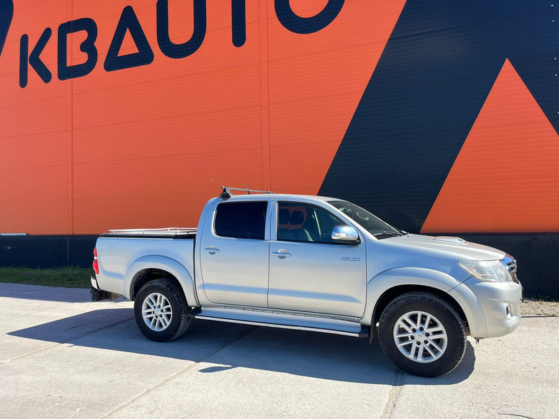 Toyota Hilux 4x4 - Пікап: фото 5 Toyota Hilux 4x4 - Пікап: фото 5