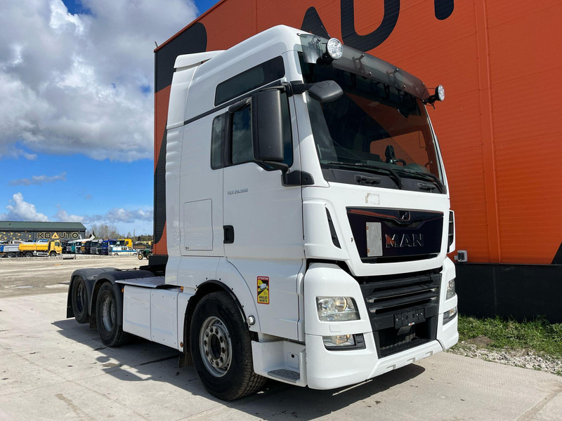 MAN TGX 28.500 6x2 XXL / HYDRAULICS / INTARDER / DOUBLE BOGIE - Тягач: фото 4 MAN TGX 28.500 6x2 XXL / HYDRAULICS / INTARDER / DOUBLE BOGIE - Тягач: фото 4