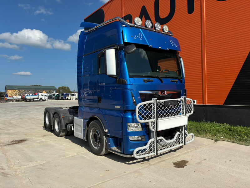 MAN TGX 28.580 6x2 XXL CAB / INTARDER / DOUBLE BOGIE - Тягач: фото 4 MAN TGX 28.580 6x2 XXL CAB / INTARDER / DOUBLE BOGIE - Тягач: фото 4