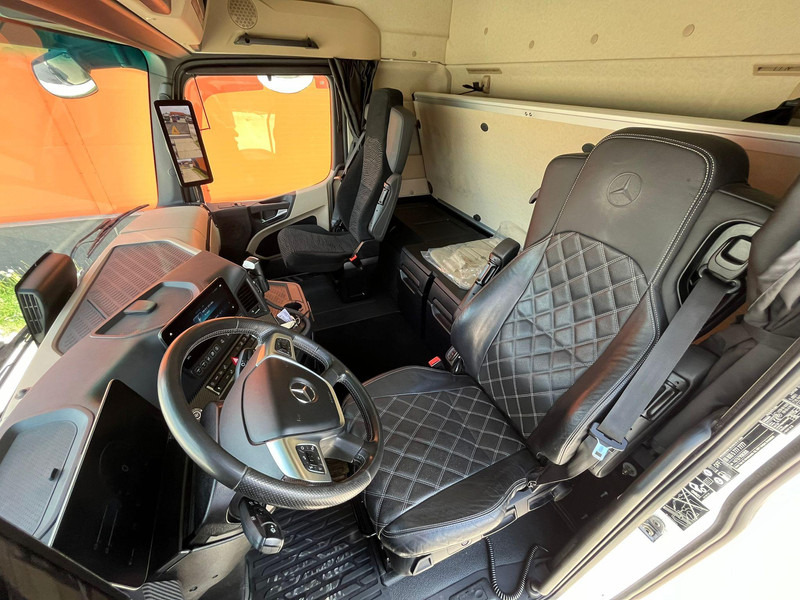 Тягач Mercedes-Benz Actros 2563 6x2 BIG SPACE / RETARDER: фото 20