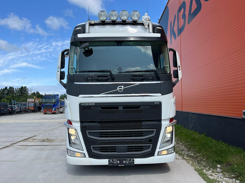 Volvo FH 540 6x2 GLOBE XL / DOUBLE BOGIE - Тягач: фото 2 Volvo FH 540 6x2 GLOBE XL / DOUBLE BOGIE - Тягач: фото 2